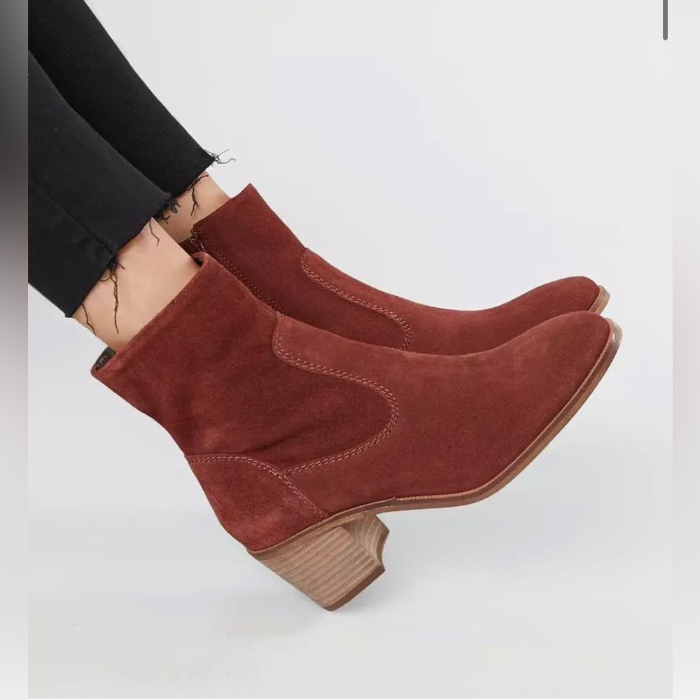 Crevo Jade Leather Ankle Boot
